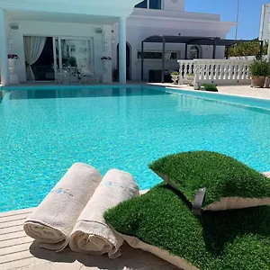 Pensionat White House Luxury Hospitality, Olbia